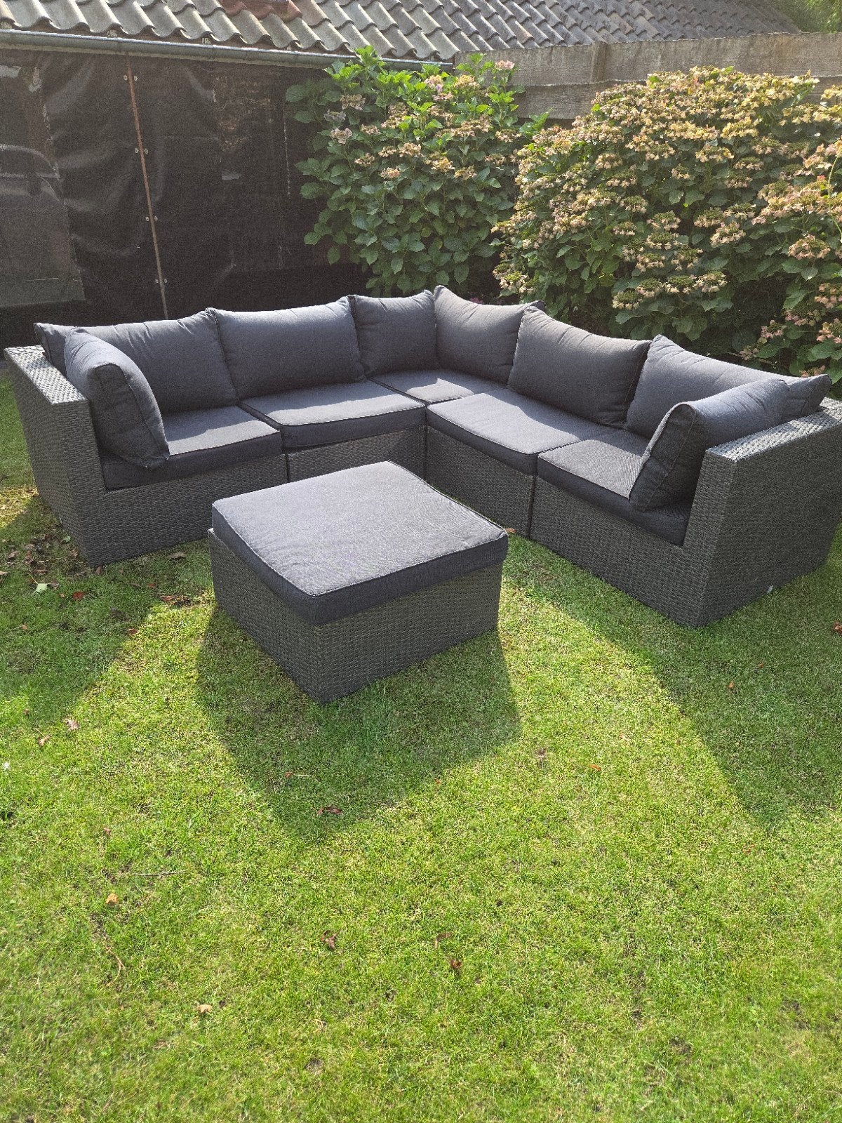 Loungeset met Kussens, Tuin en Terras, Ophalen, 5 zitplaatsen, Kunststof, Gebruikt