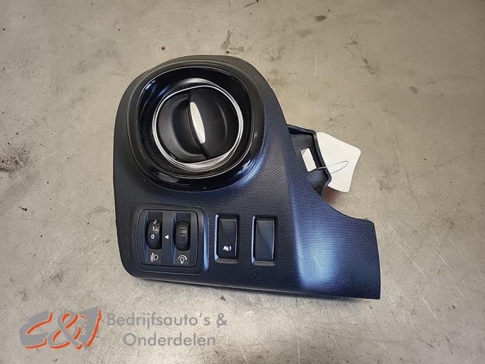 Luchtrooster Dashboard van een Renault Trafic, Gebruikt, -, Renault, -