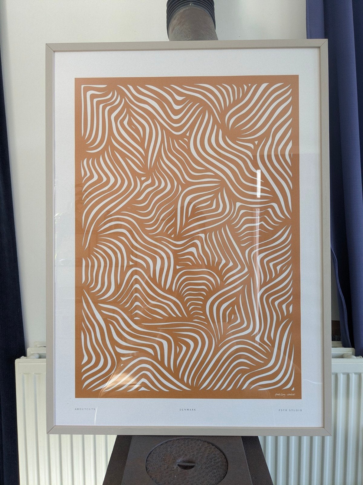 Ingelijst poster 50x70, Ophalen of Verzenden, Zo goed als nieuw, Fotolijst, 50 cm