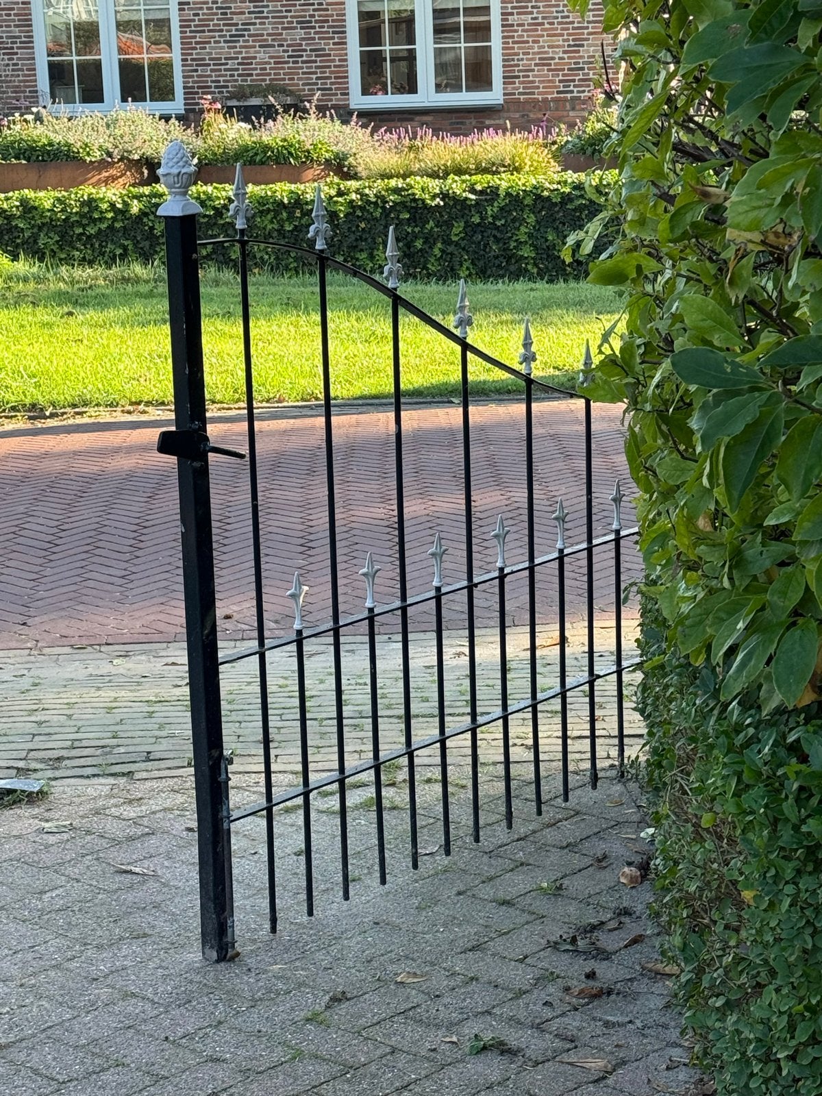 sierhekwerk met poort - 12 meter, Ophalen, Met poort, Gebruikt, Sierhekwerk