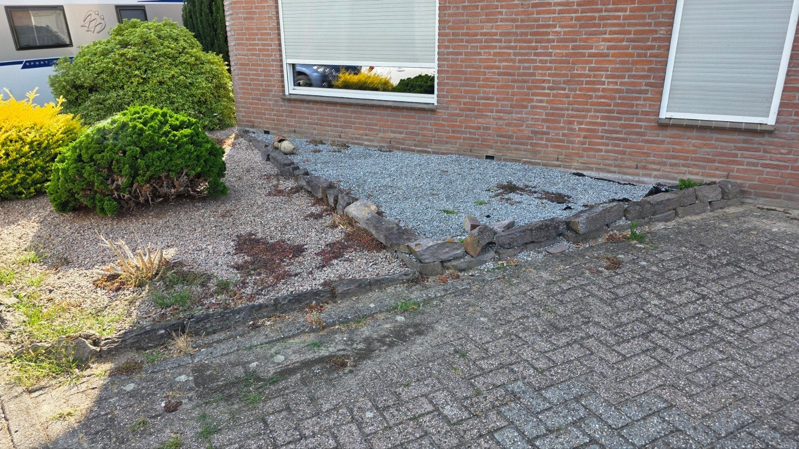 kiezel, stenen en zwarte zand, Ophalen, Gebruikt, Overige typen, Minder dan 25 cm