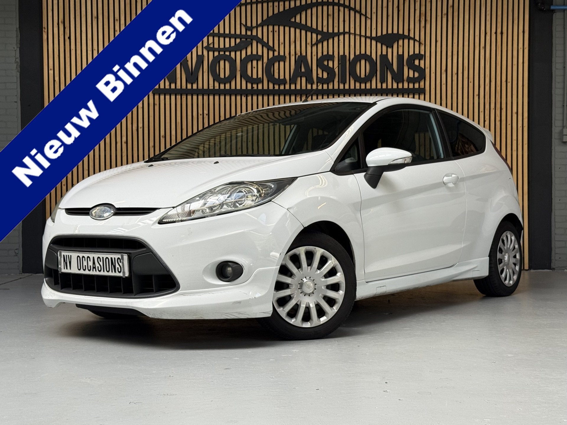 Ford Fiesta 1.4 Trend NIEUWE APK/TREKHAAK/CENTV/ISOFIX, Voorwielaandrijving, Euro 5, Stof, Gebruikt