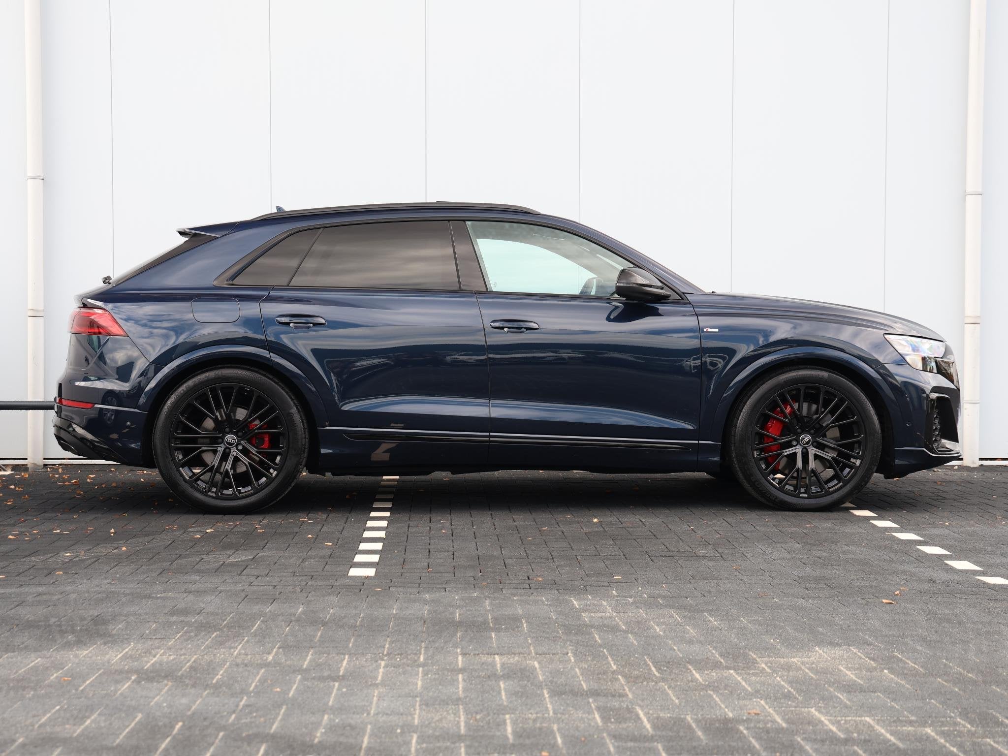 Audi Q8 55 TFSI e quattro Pro Line S 394pk | B&O | Panoramad, Auto's, Gebruikt, 26 kWh, Plug-in hybride, Bedrijf