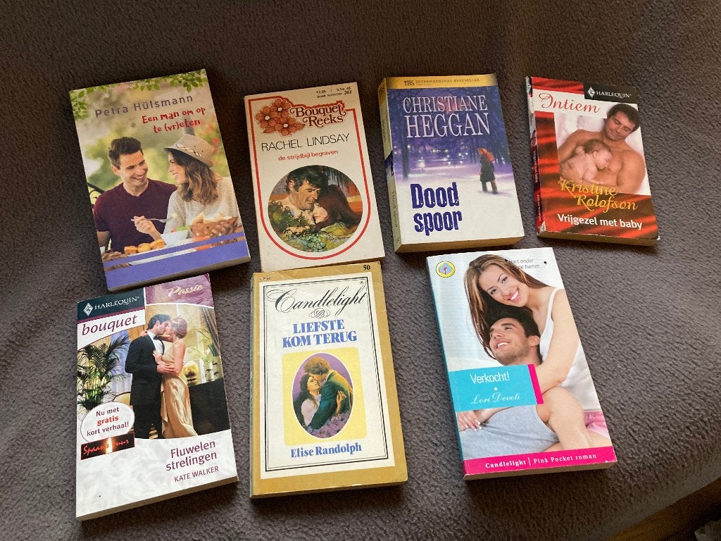 Candlelight / HQN / Bouqet Reeks / Harlequin, Boeken, Ophalen of Verzenden, Gelezen