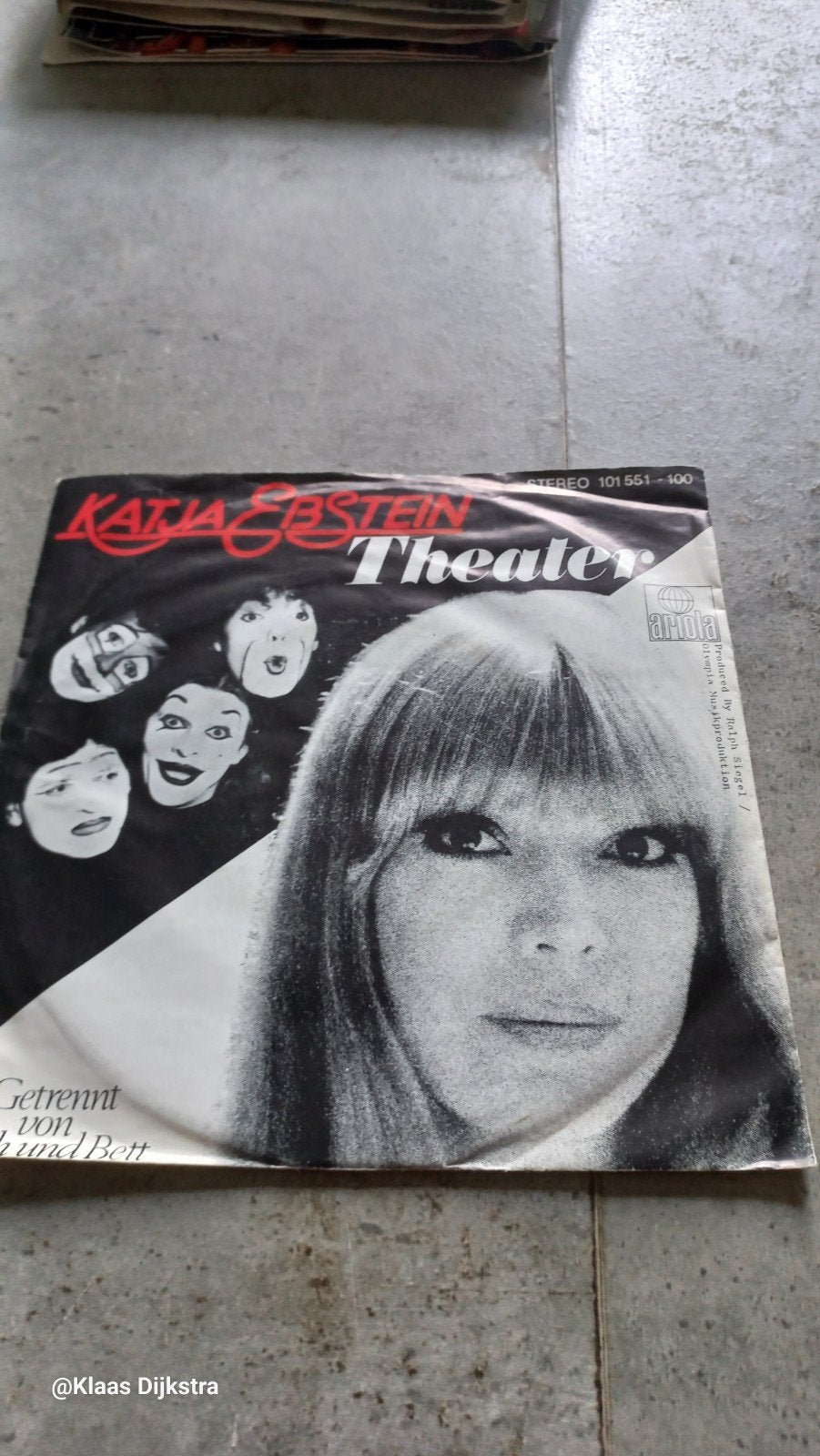 Katja Ebstein- Theater / Getrennt von Tisch und Bett (Single, Gebruikt, 7 inch, Fotohoes, Schlager
