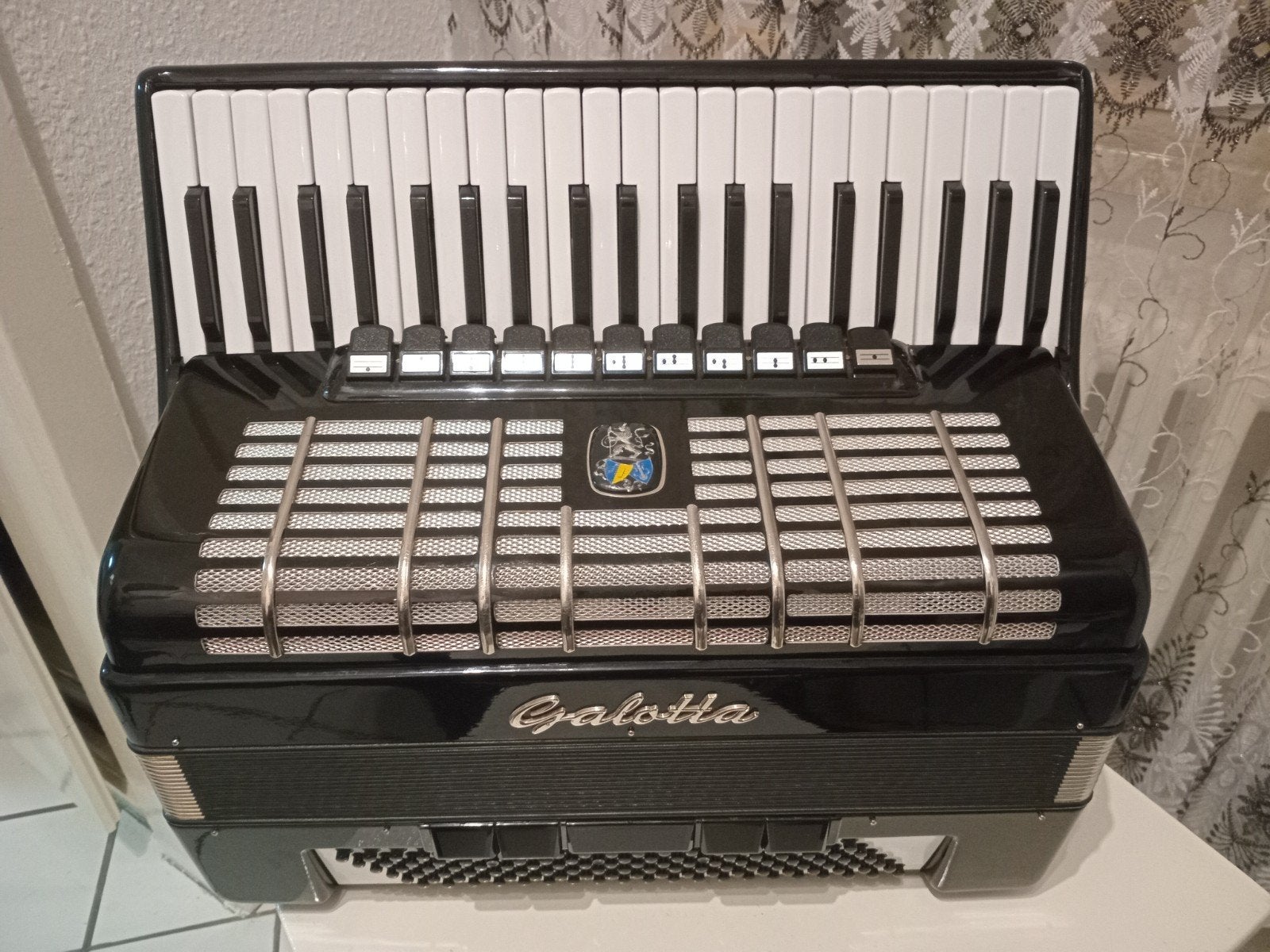 Galotta Accordeon 120 Bas – Zeer Goede Staat, Ophalen of Verzenden, Zo goed als nieuw, 120-bas, Overige merken