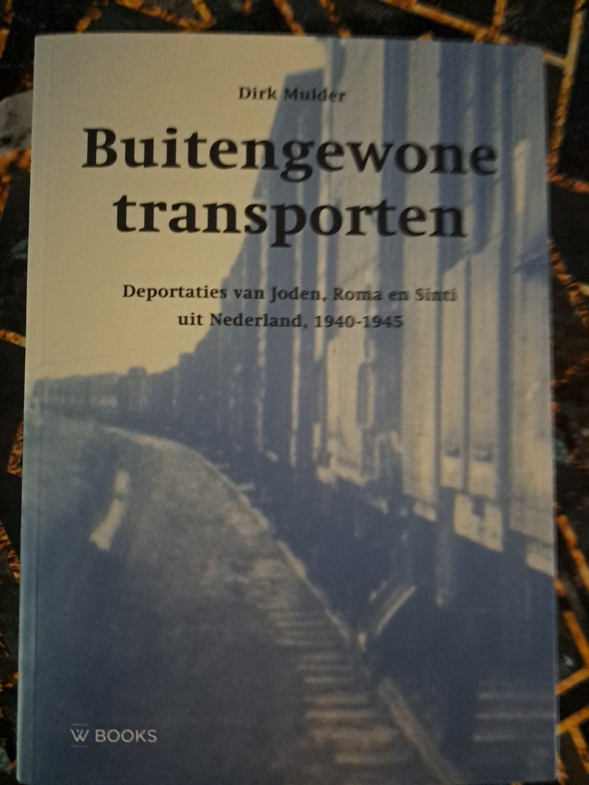 Buitengewone transporten - Deportaties WOII, Boeken, Oorlog en Militair, Tweede Wereldoorlog, Verzenden, Zo goed als nieuw, Dirk Mulder