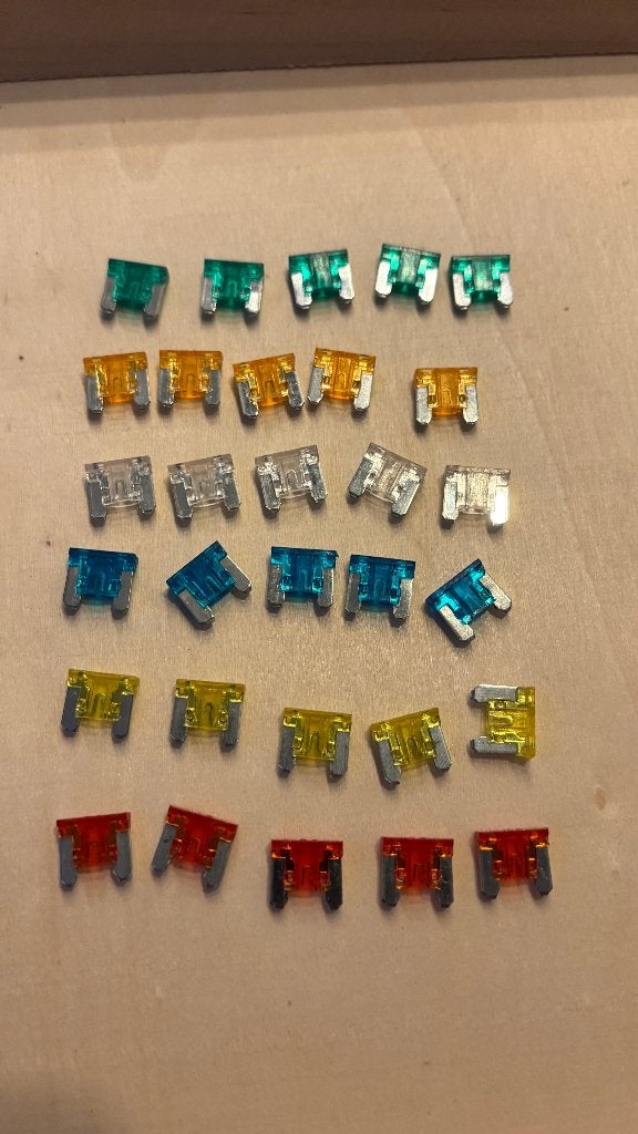 Autozekeringen micro set 30 stuks, Ophalen of Verzenden, Nieuw, Universele onderdelen