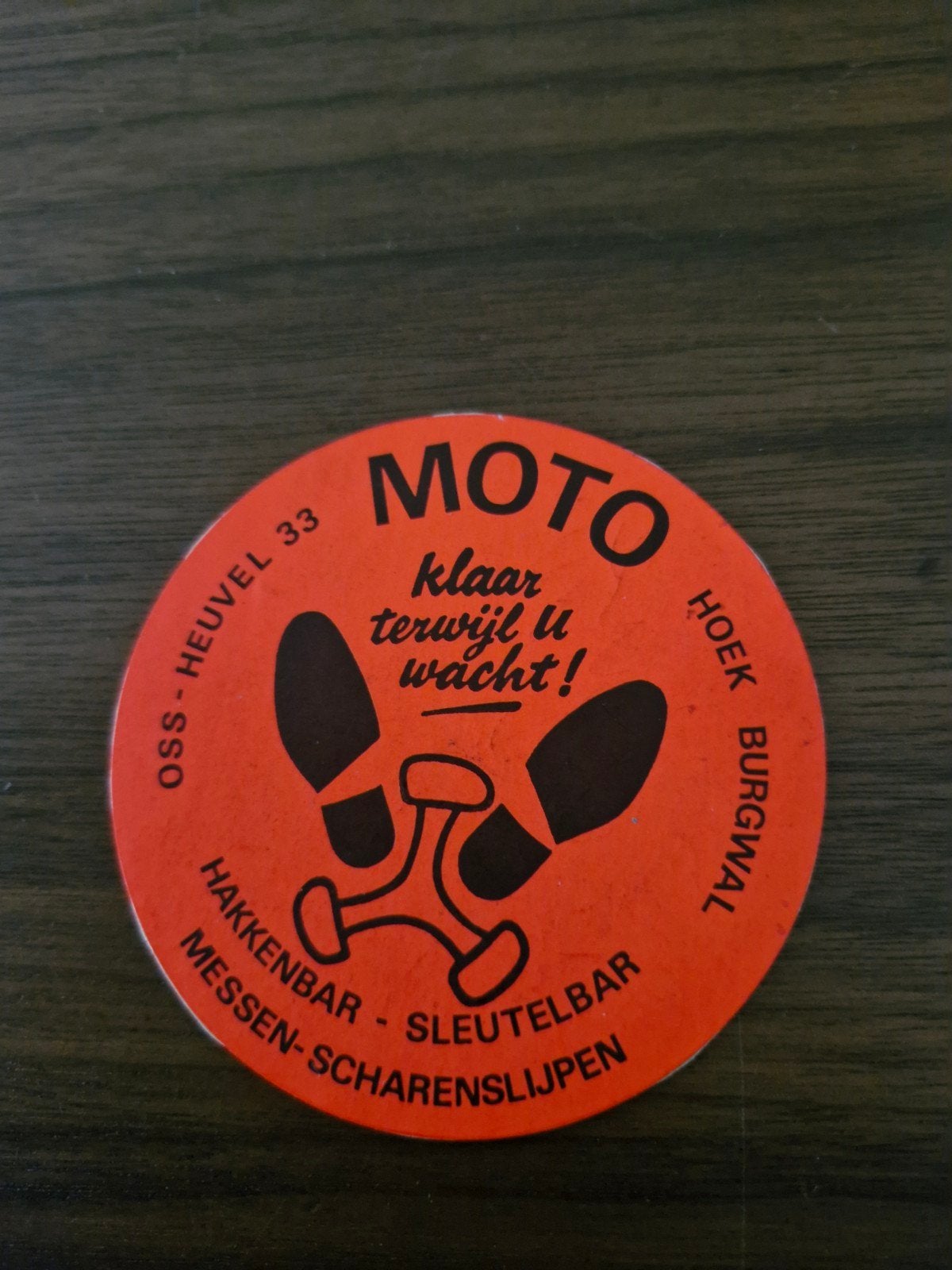 9156 Vintage Sticker:MOTO Hakkenbar Sleutelbar Messenslijper, Ophalen of Verzenden, Gebruikt, Overige typen