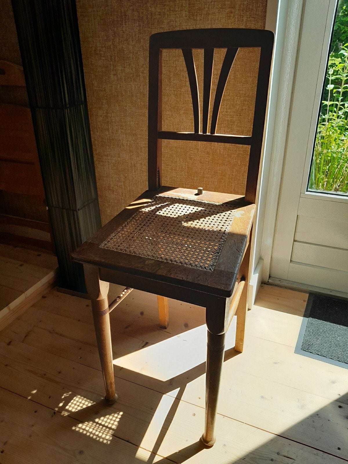 Antieke verstelbare houten (kapper) stoel met rieten zitting, Antiek en Kunst, Antiek | Meubels | Stoelen en Banken, Ophalen
