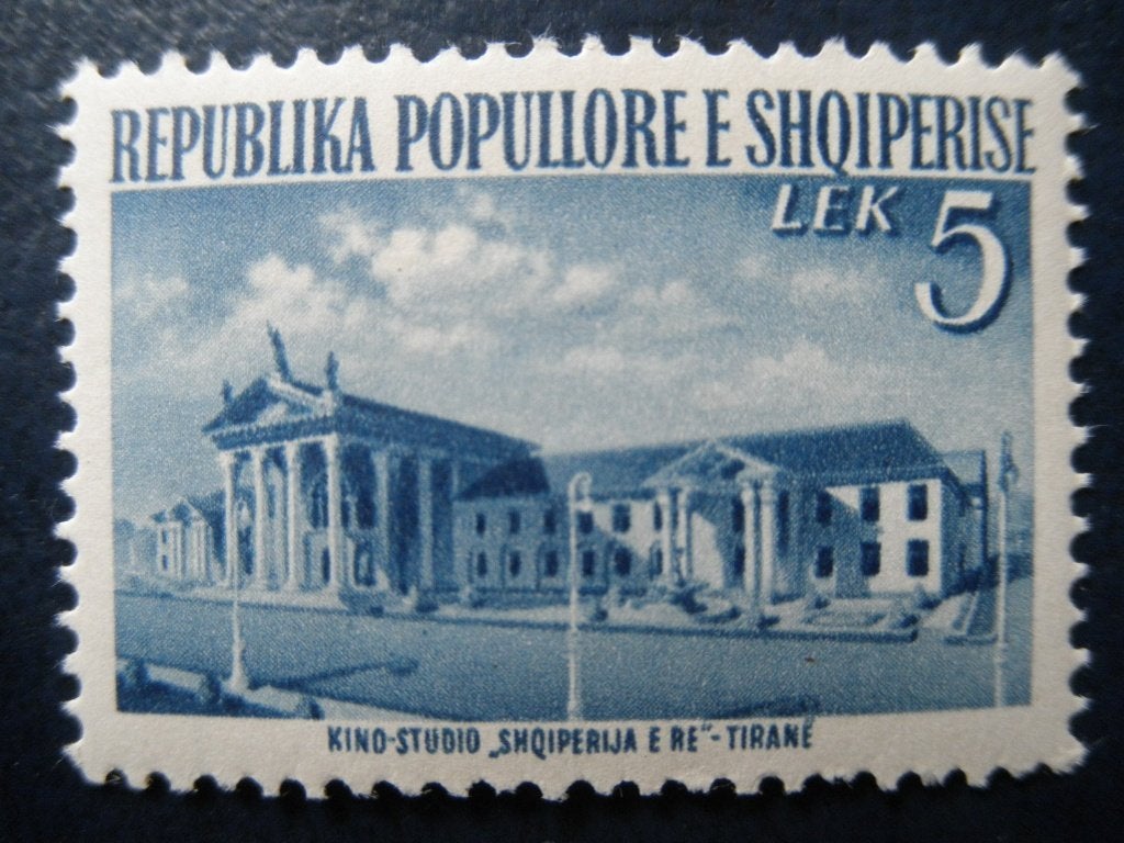 Postzegels Albanië 1953 nr. 529 wederopbouw - cw. € 2,50 pf., Ophalen of Verzenden, Overige landen, Postfris