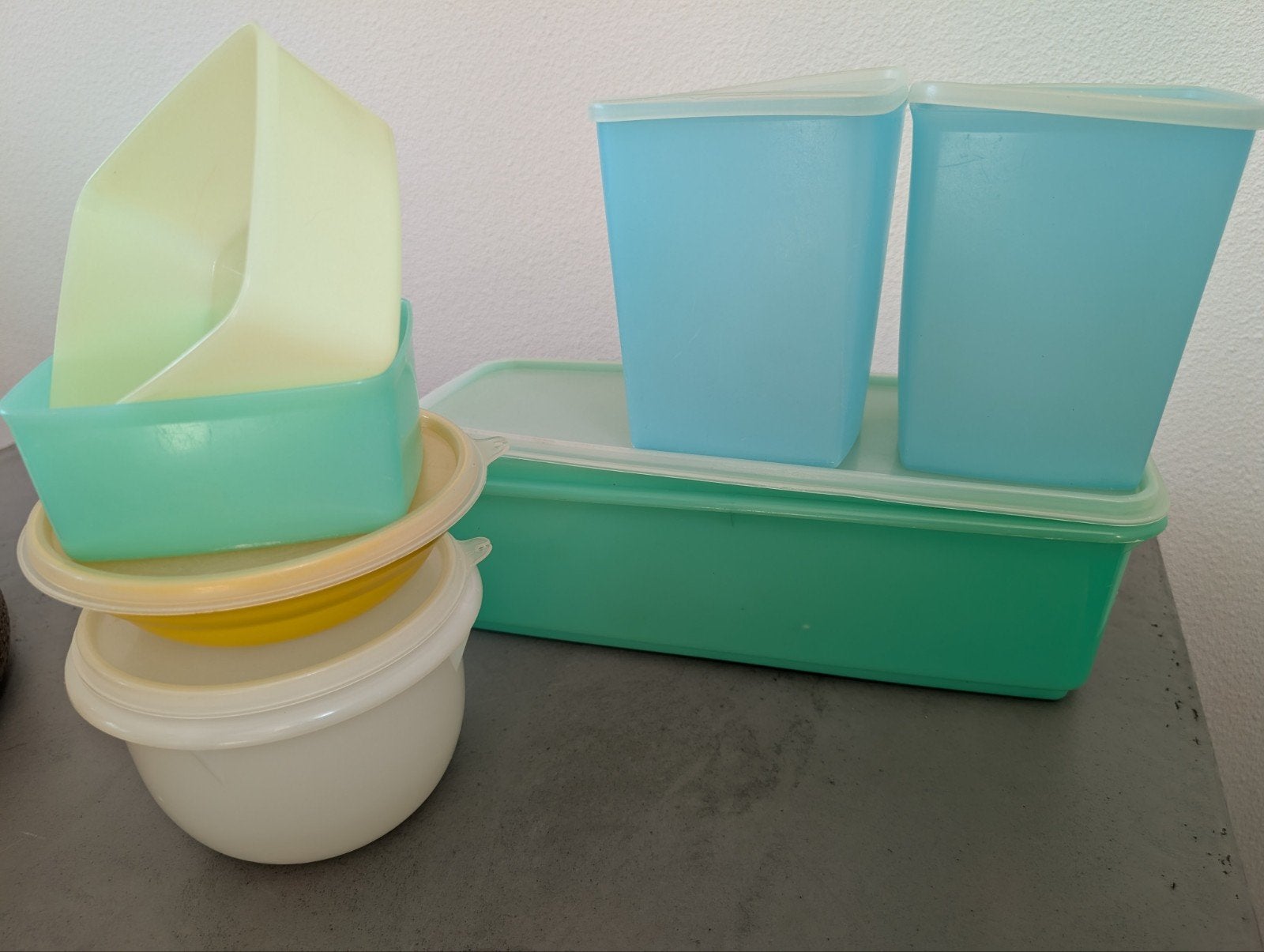 Tupperware set: pastel bewaardozen, wonderkom Vintage, Huis en Inrichting, Keuken | Tupperware, Gebruikt, Bewaardoos, Met deksel