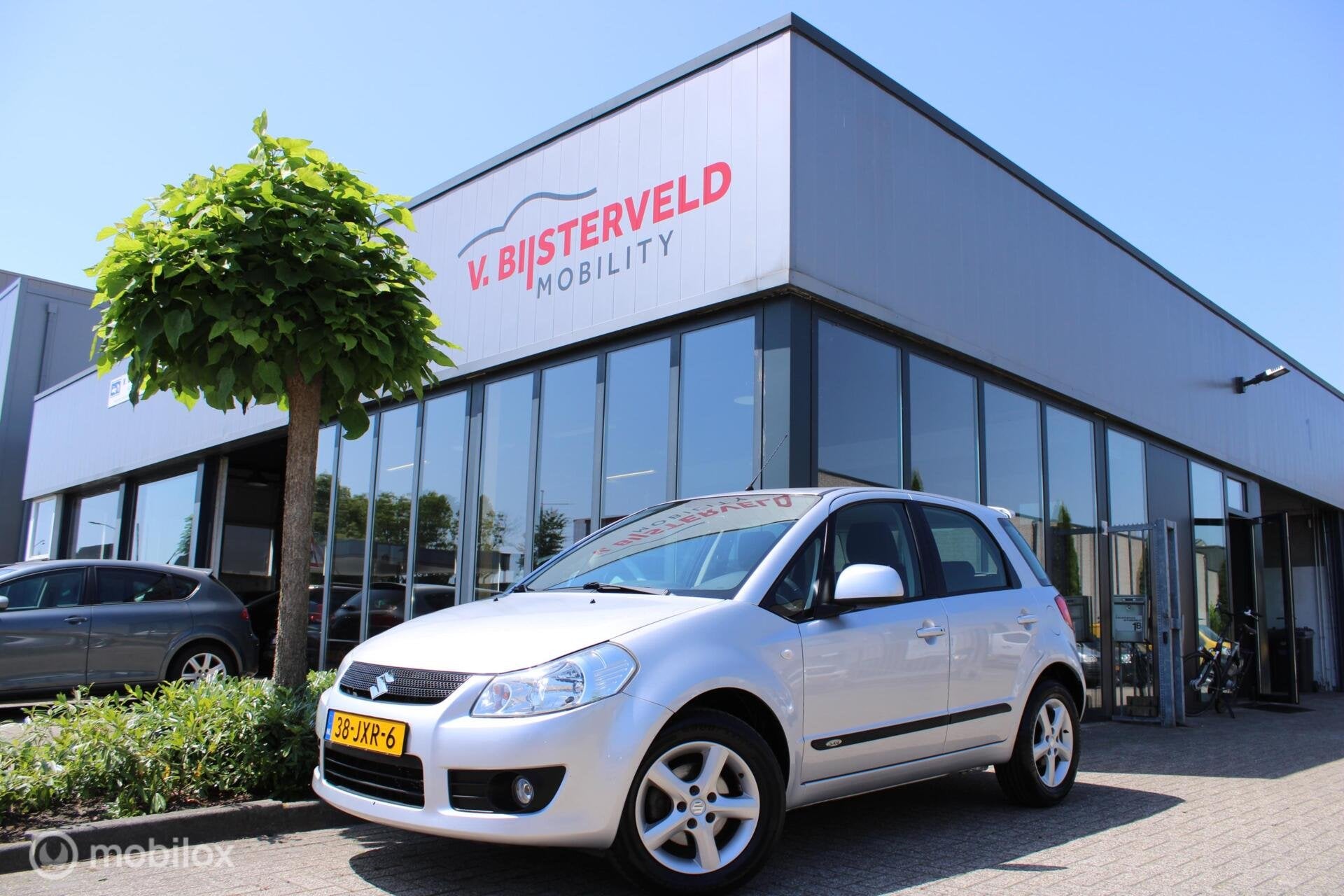 Suzuki SX4 1.6 Exclusive Climate|Trekh.|Zeer netjes, Auto's, Voorwielaandrijving, Gebruikt, 4 cilinders, 49 €/maand