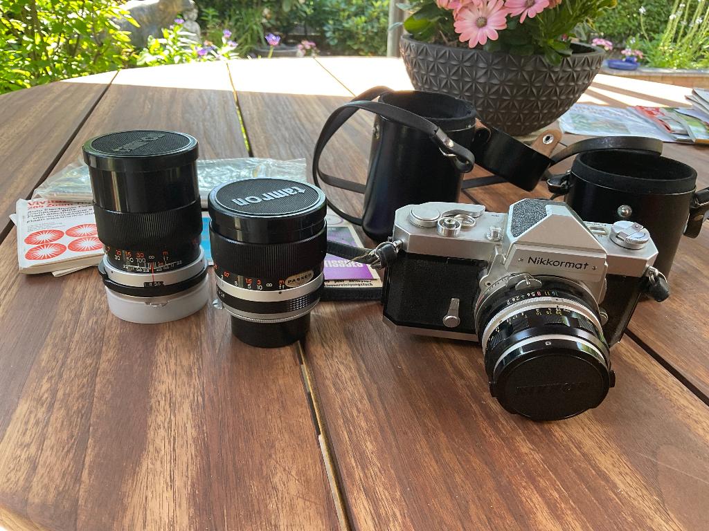 Nikon Nikkormat complete werkende camera set, Ophalen, Gebruikt, Spiegelreflex, Nikon
