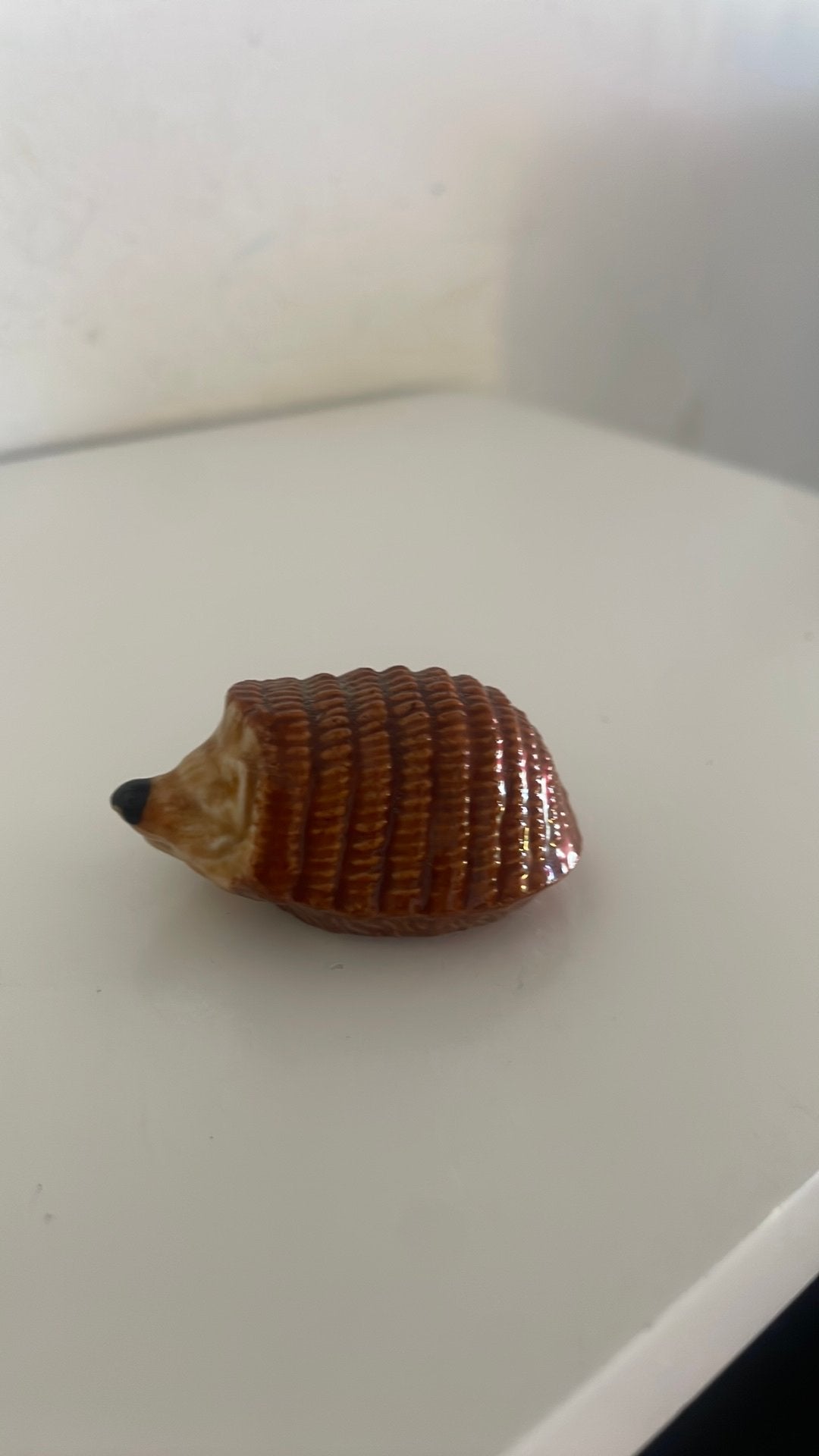 Egelbeeldje wade england, Ophalen of Verzenden, Zo goed als nieuw, Beeldje of Figuurtje
