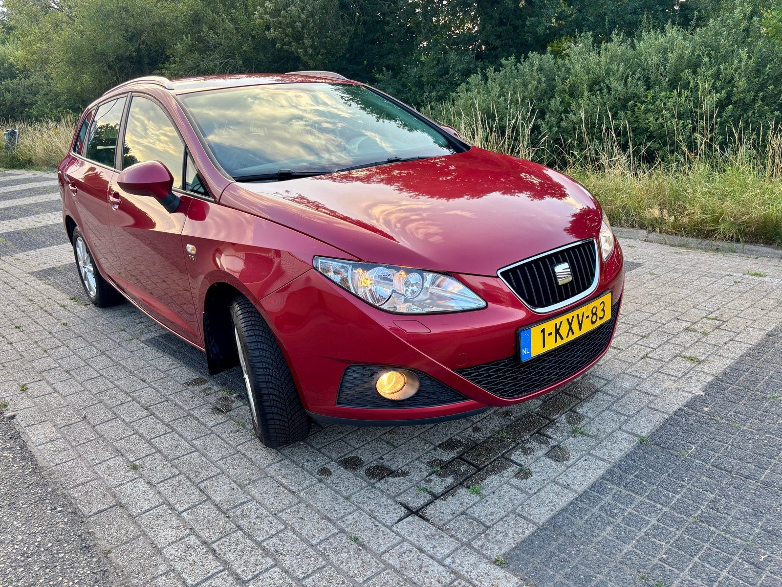 Seat Ibiza 1.2 TSI 77KW ST 2011 Rood, Auto's, Seat, Particulier, Ibiza, Benzine, A, Stationwagon, Handgeschakeld, Geïmporteerd
