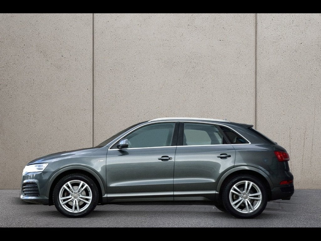 Audi Q3 1.4 TFSI CoD Sport Pro Line S-Line 150PK | Navi | Bl, 730 kg, 4 cilinders, 150 pk, Leder en Stof