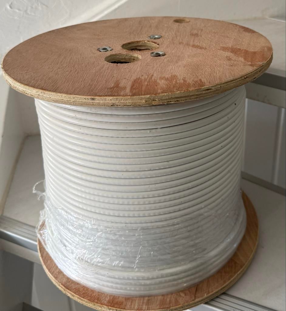 Nieuwe Coax Kabel 200 Meter - Ideaal voor TV en Internet, Audio, Tv en Foto, Audiokabels en Televisiekabels, Ophalen of Verzenden