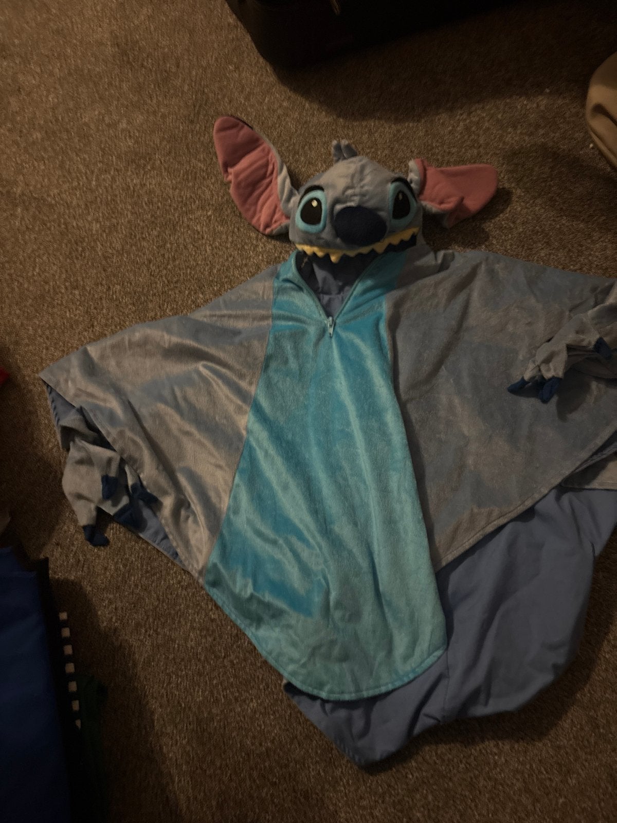 Stitch verkleedcape / poncho - Lilo & Stitch, Kinderen en Baby's, Ophalen of Verzenden, Zo goed als nieuw, 110 t/m 116, Jongen of Meisje