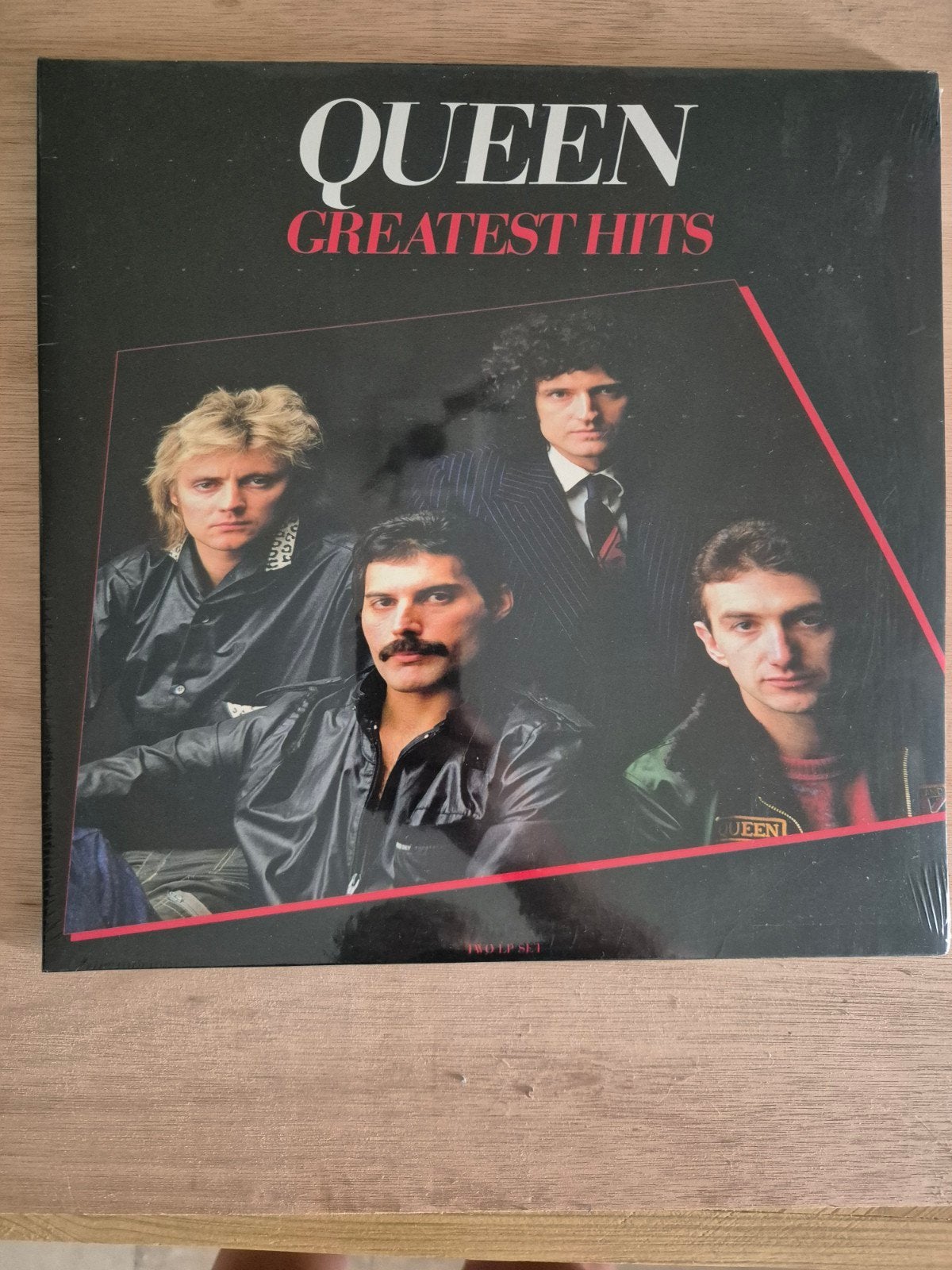 Queen - Greatest Hits LP (Nieuw & Geseald), LP, Rock, Geseald, Ophalen of Verzenden