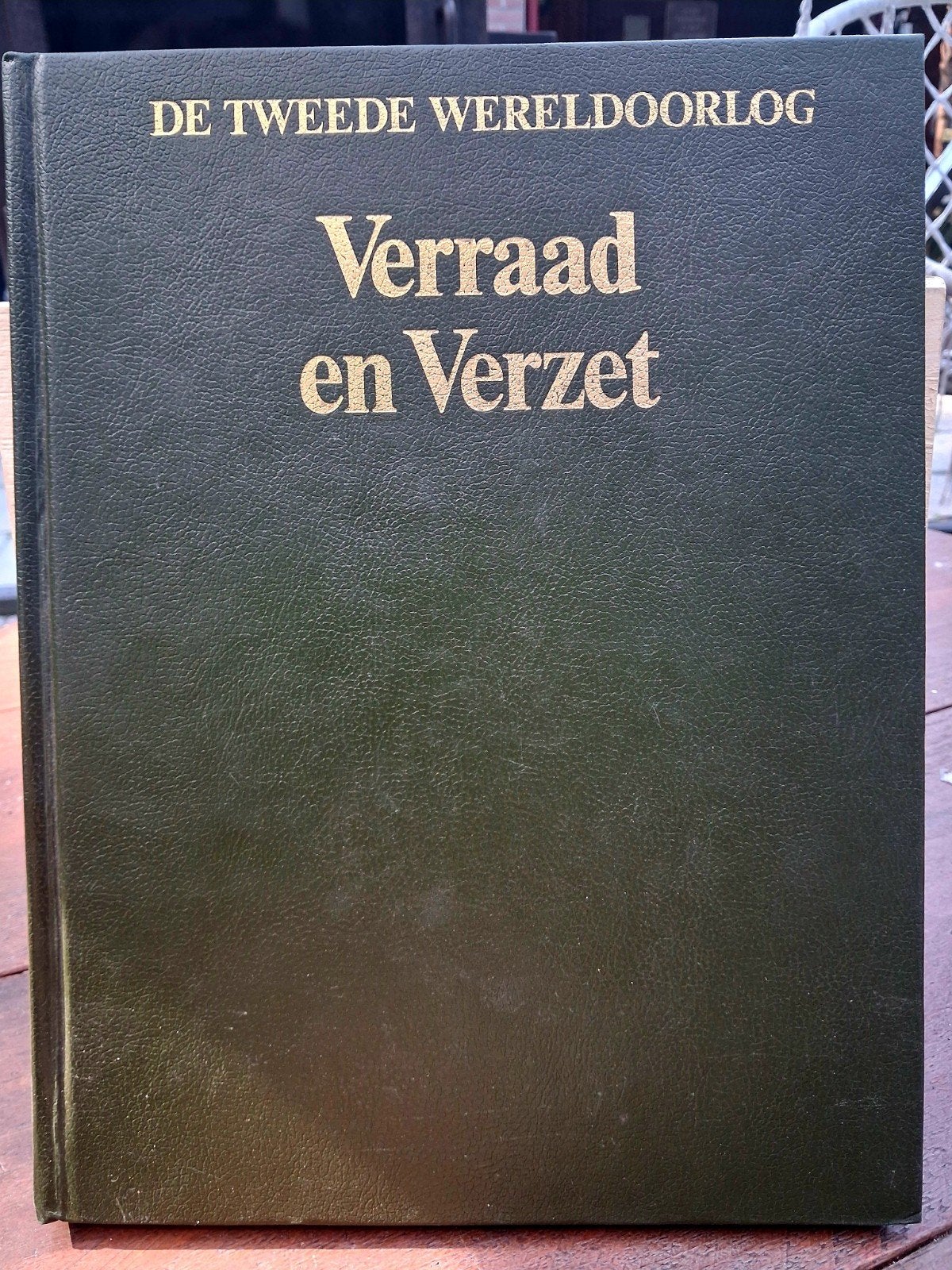 De Tweede Wereldoorlog - Verraad en Verzet (Lekturama, 1978), Ophalen of Verzenden, Tweede Wereldoorlog, Algemeen