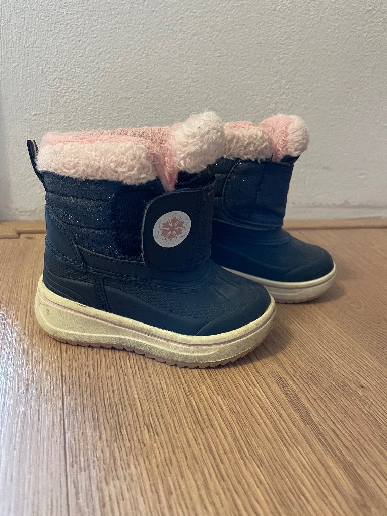 Snowboots meisje maat 21, Meisje, Ophalen of Verzenden, Laarzen, Zo goed als nieuw