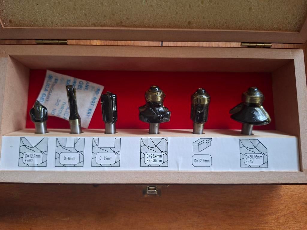 6 nieuwe fraisjes, Ophalen of Verzenden, Nieuw, Elektrisch, Bovenfrees