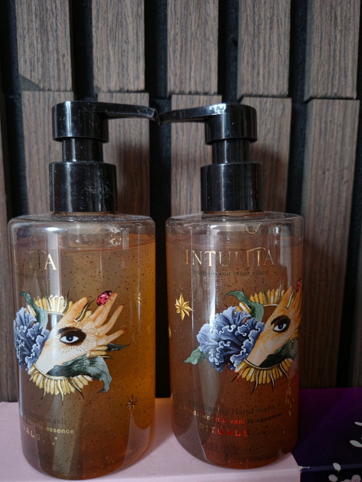 rituals intuitia hand wash, Sieraden, Tassen en Uiterlijk, Ophalen of Verzenden, Nieuw, Bad & Douche