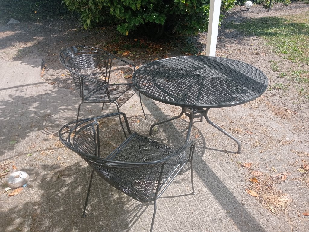 zeer luxe bistro set met 2 stoelen BIEDEN MAAR, Ophalen of Verzenden, Nieuw, Metaal