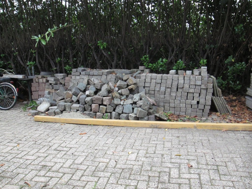 keien//klinkers//koppelstones //tegels, Tuin en Terras, Ophalen, Gebruikt, Beton, Klinkers