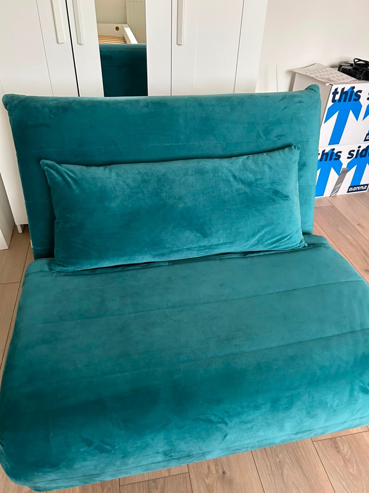 Velvet slaapstoel / slaapbank 1-persoons 190x100 cm – Petrol, Ophalen, 100 cm, Eenpersoons, 190 cm of minder