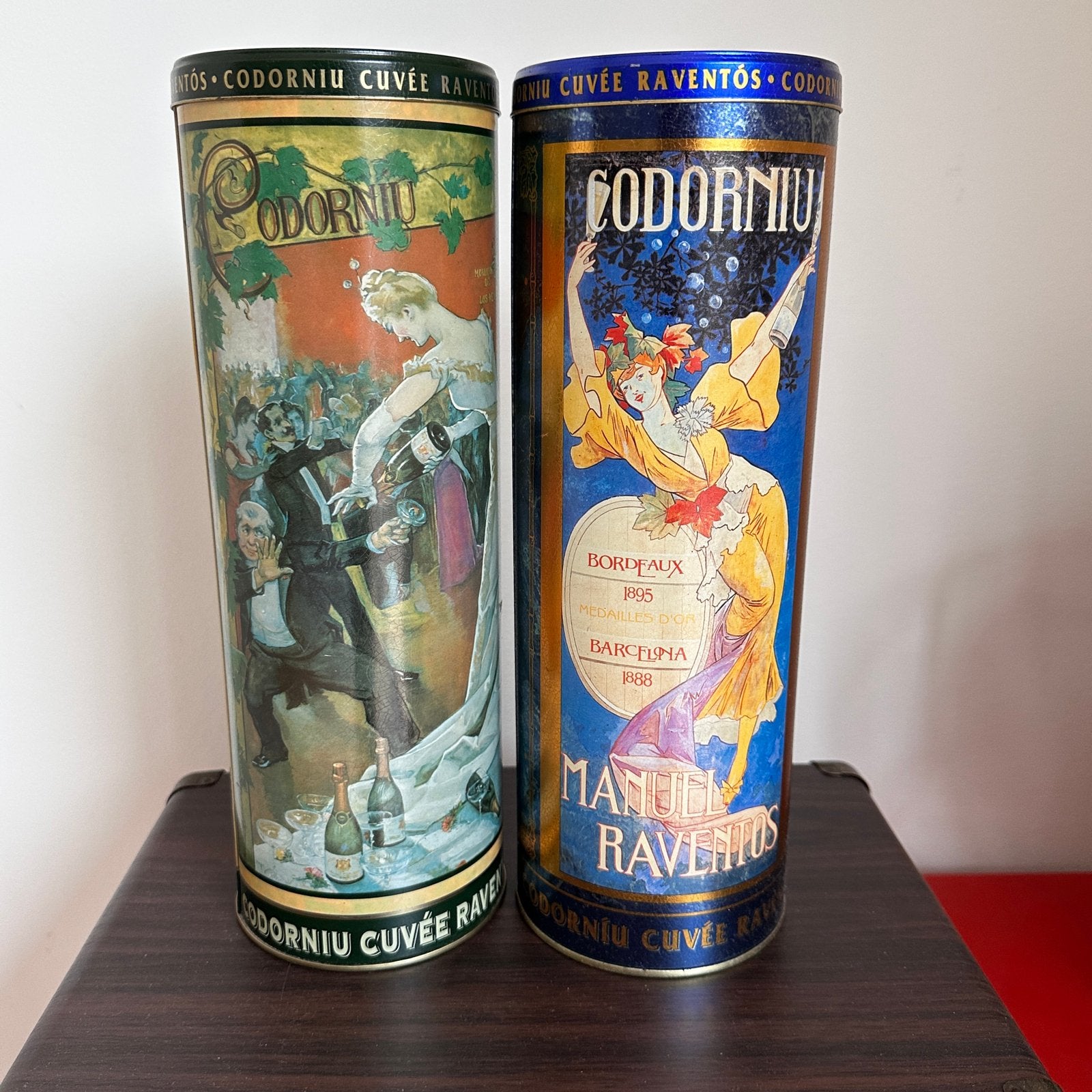 Set van 2 vintage Codorniu Cuvée Raventós blikken, Ophalen of Verzenden