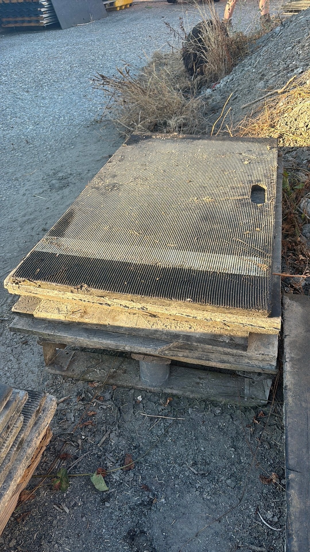 Rijplaten +/- 100x50 cm, Ophalen