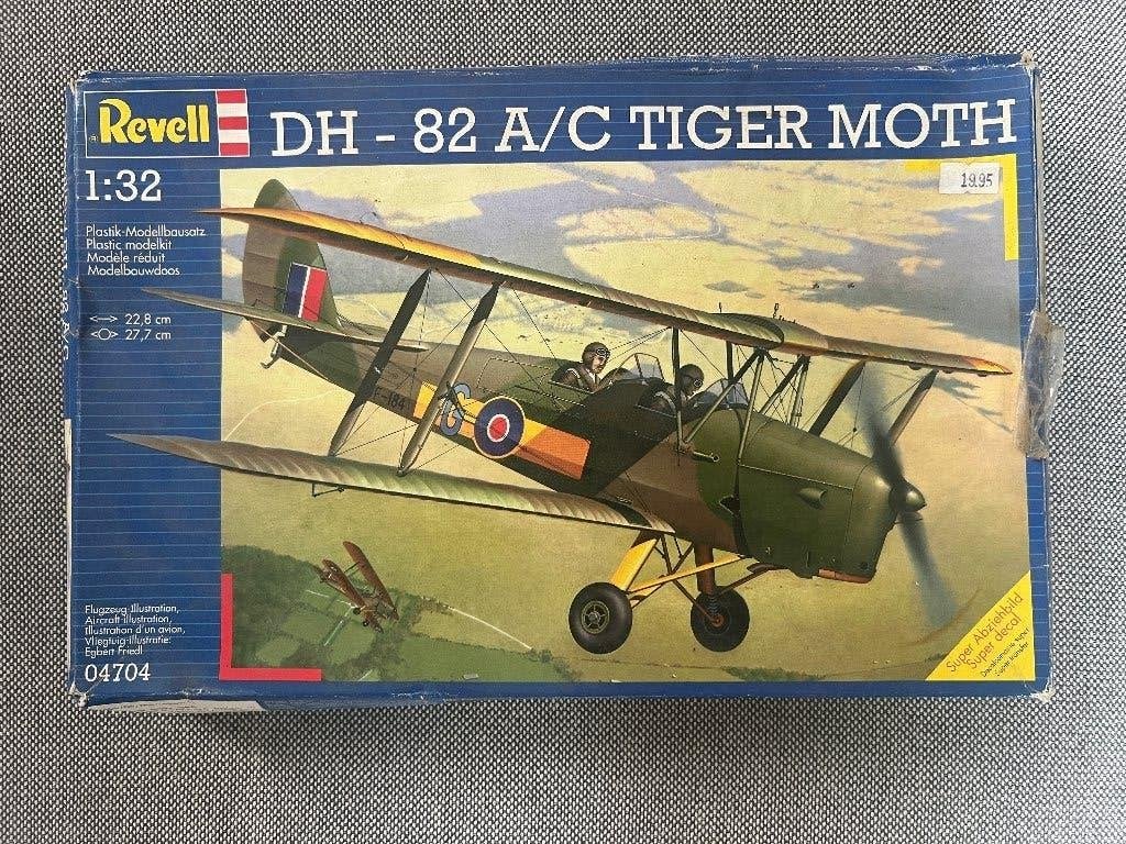 Revell Tiger Moth 1:32 – compleet en ongebouwd – 04704, Gebruikt, Verzenden, Revell, Groter dan 1:72