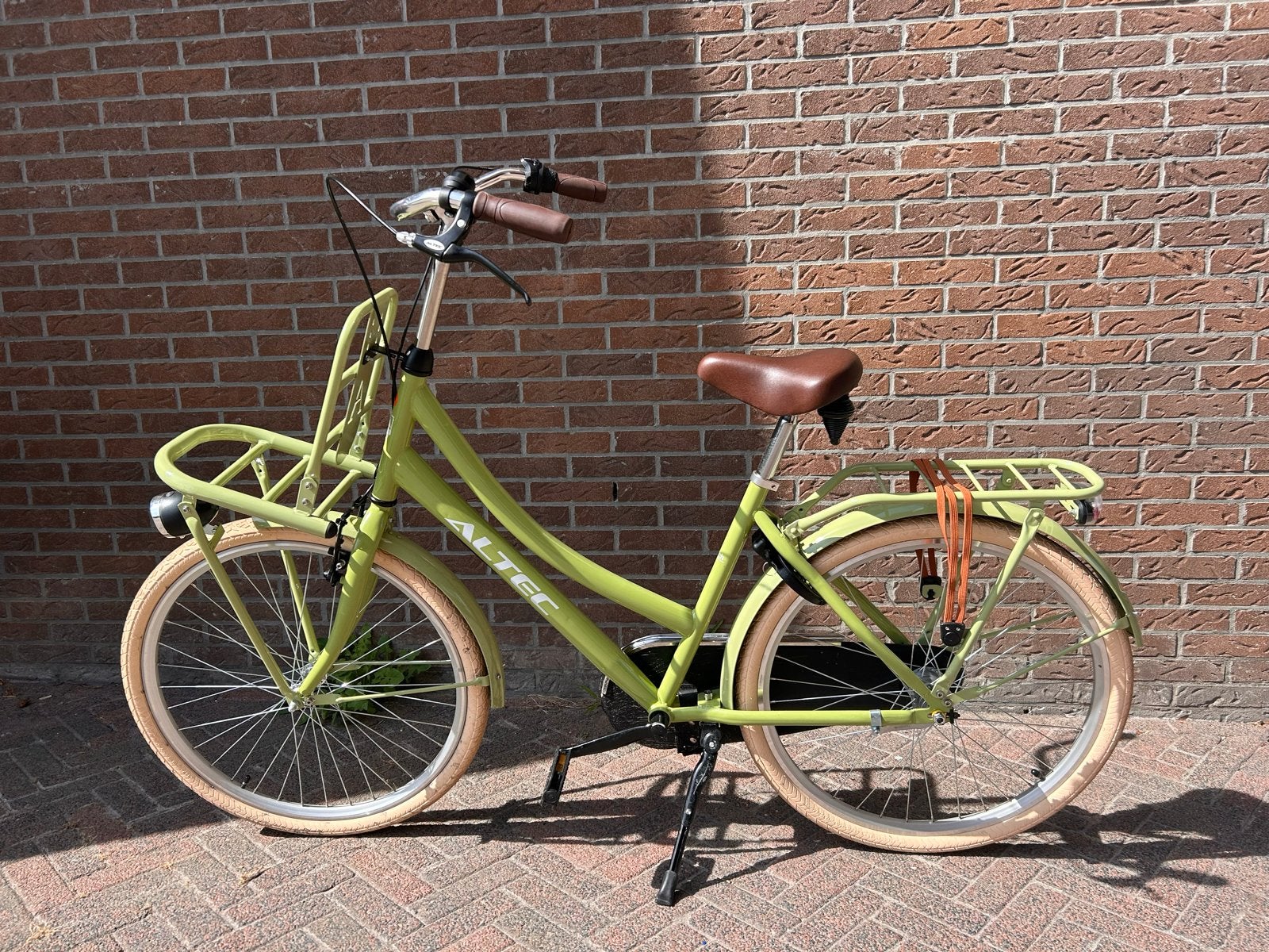Fiets Altec 26 inch, Fietsen en Brommers, Ophalen, Zo goed als nieuw, 26 inch of meer, Versnellingen