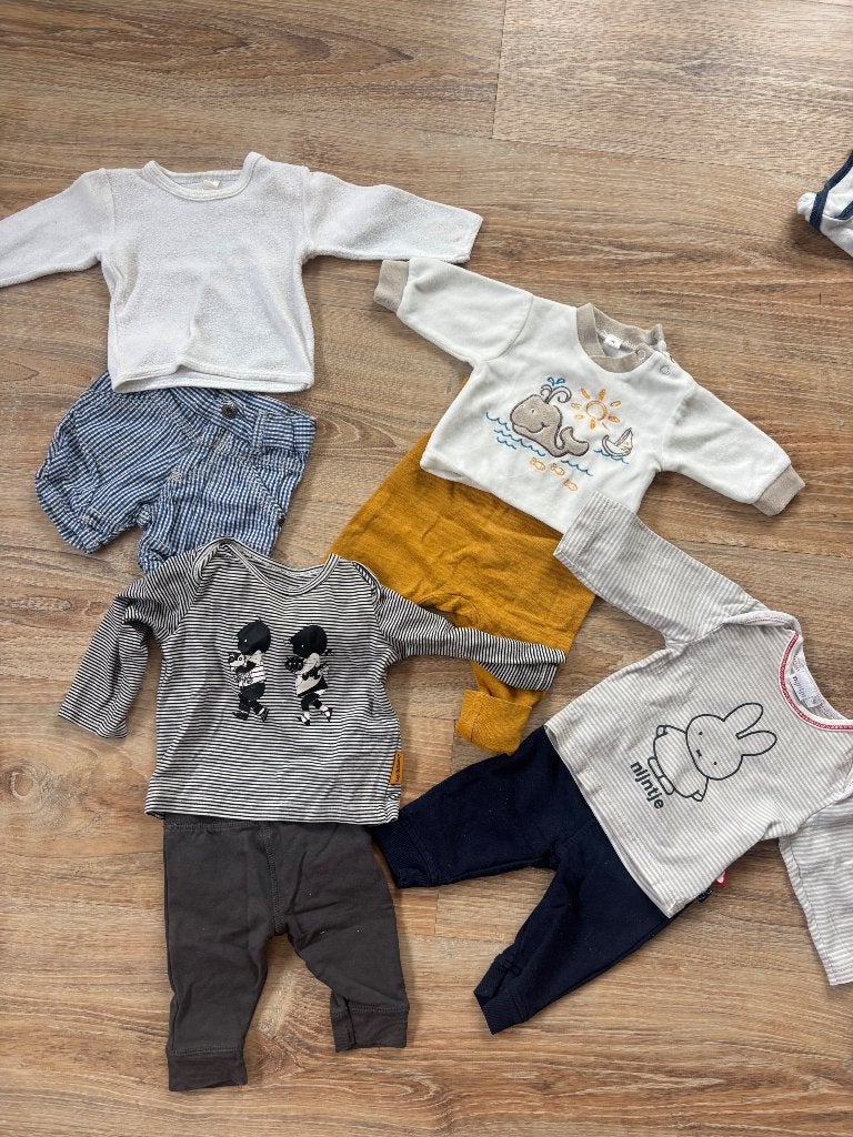 Babykleertjes, Overige typen, Jongetje of Meisje, Ophalen of Verzenden, Zo goed als nieuw