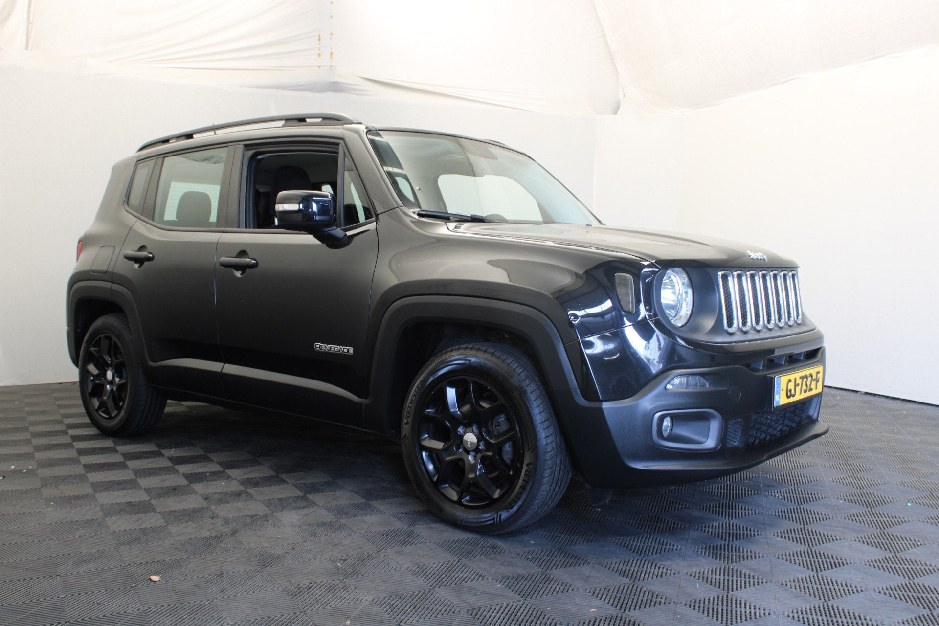 Jeep Renegade 1.4 MultiAir Longitude (bj 2015), Auto's, Jeep, Voorwielaandrijving, Stof, Gebruikt, 4 cilinders