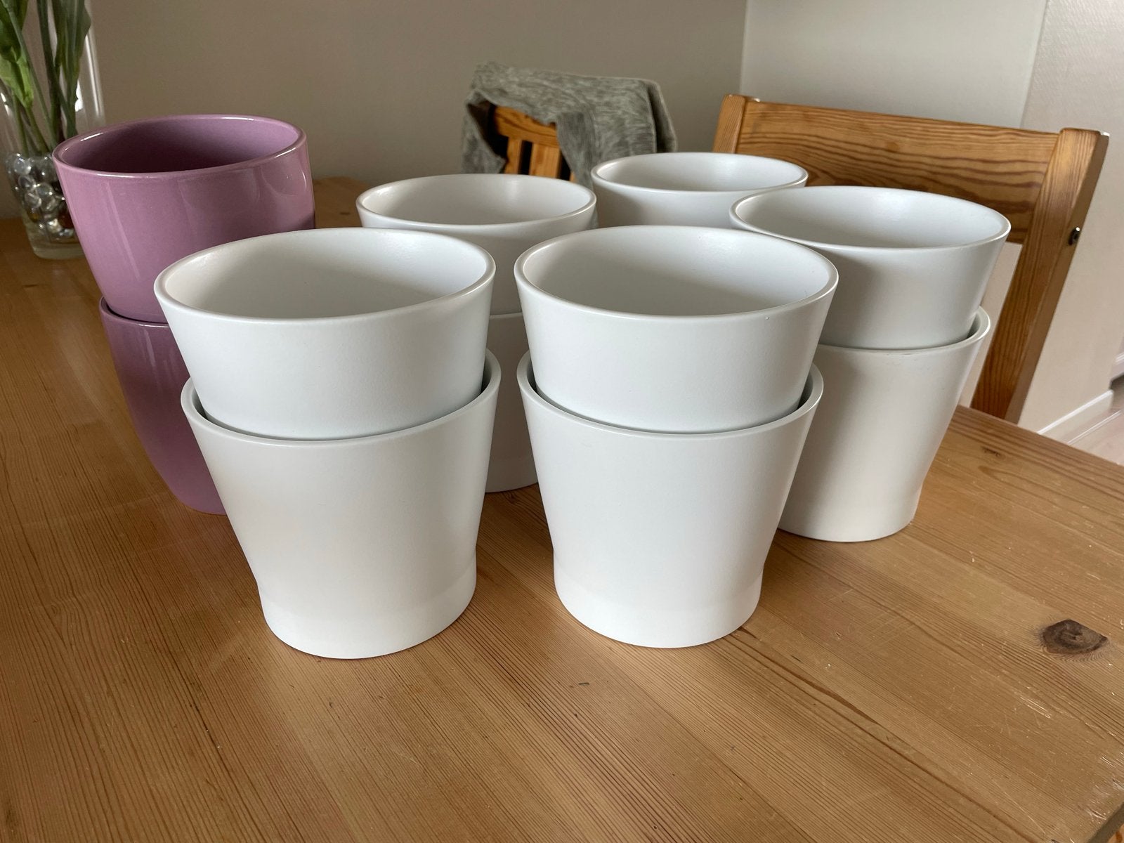 Ikea Sierpot voor binnen, 12 cm - Wit en Paars, Tuin en Terras, Ophalen, Overige materialen, Gebruikt, Rond