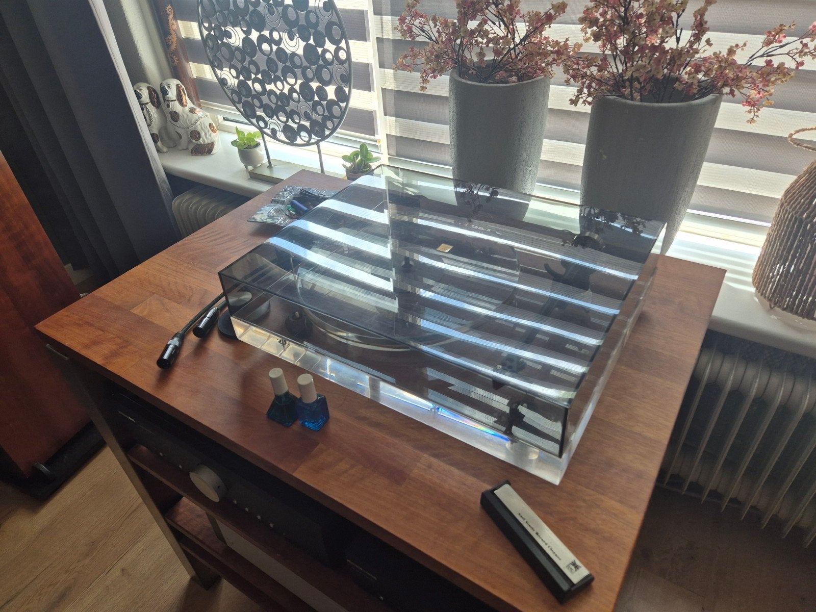 High-end platenspeler met acryl chassis en externe motor, Ophalen of Verzenden, Overige merken