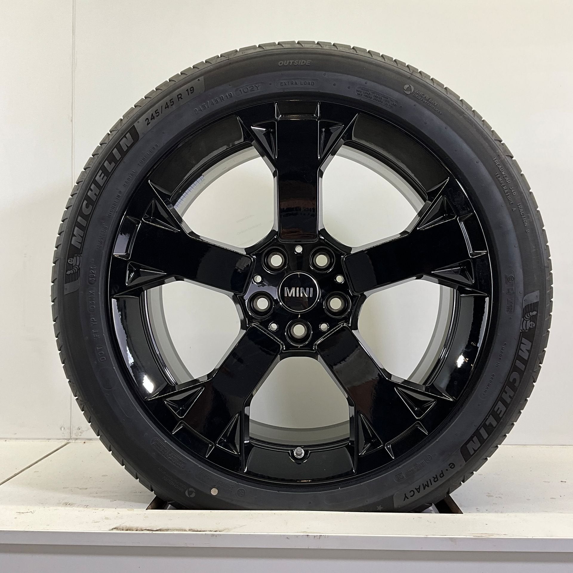 MINI COUNTRYMAN U25 JCW 948 SET VELGEN + ZOMERBANDEN 19 INCH, 19 inch, -, -, Banden en Velgen