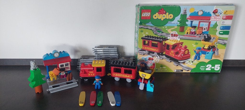 duplo trein 10874 compleet met doos (Sint / Kerst-tip)