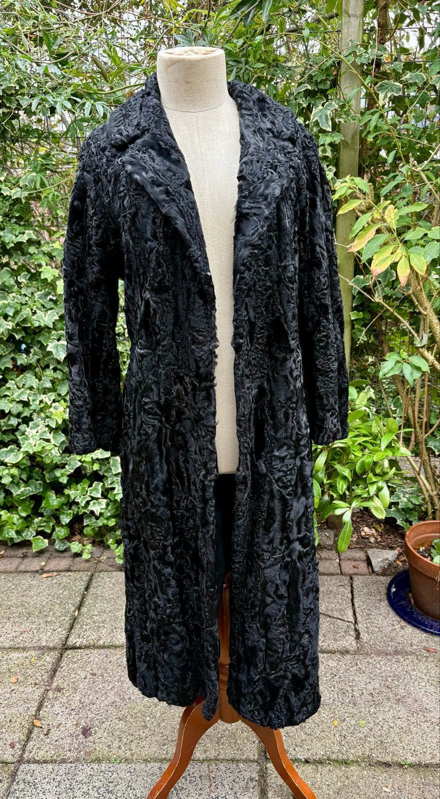 Vintage Astrakan Jas Jaren '60 - Elegant Zwart, Ophalen of Verzenden, Gedragen, Maat 38/40 (M), Zwart