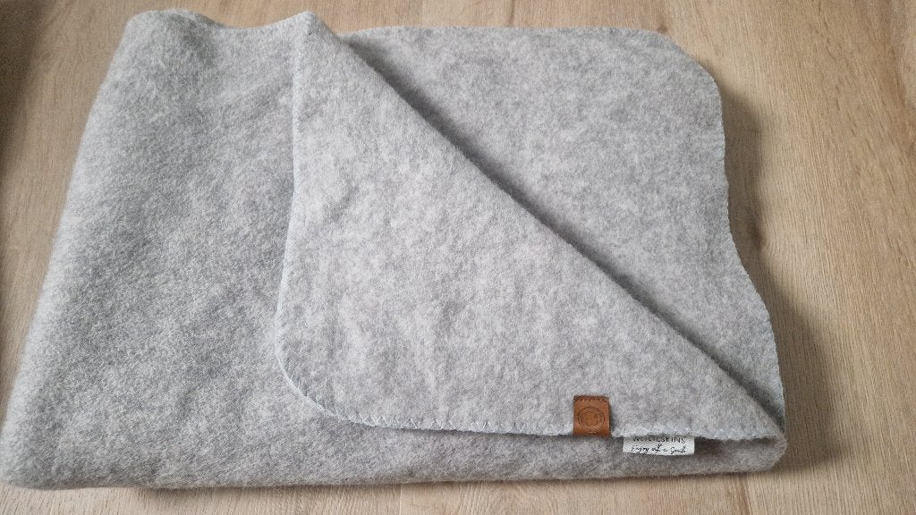 Alwero/Woolskins wollen deken 130x90cm, Nieuw, Ademend, 130 cm, Grijs