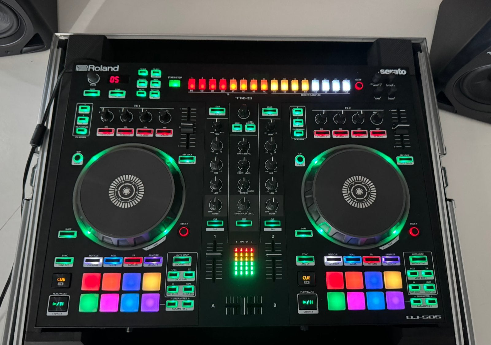 DJ Controller - Roland DJ 505 - Inclusief Flightcase, Ophalen of Verzenden, Zo goed als nieuw, Overige merken
