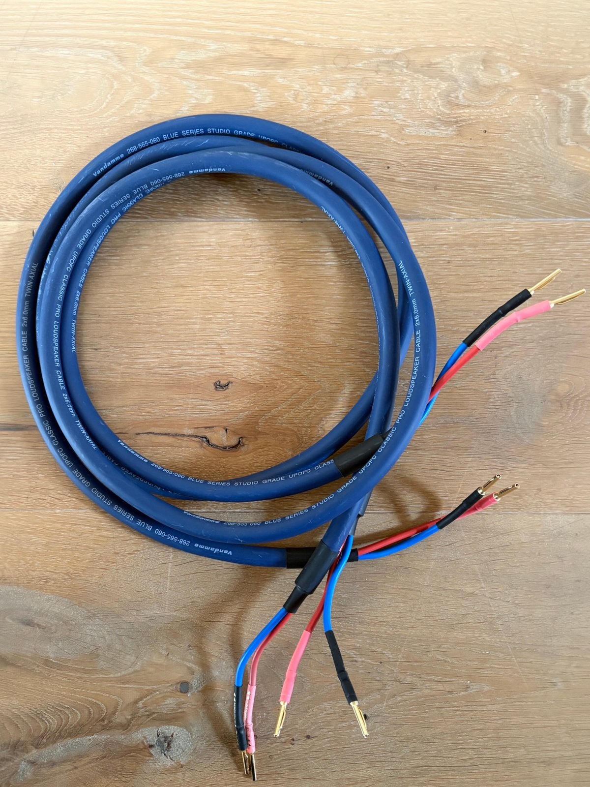 Van Damme Blue Series Studio Grade UPOFC Classic PRO 2.0 Mtr, Ophalen of Verzenden, Gebruikt, 2 tot 5 meter, Luidsprekerkabel