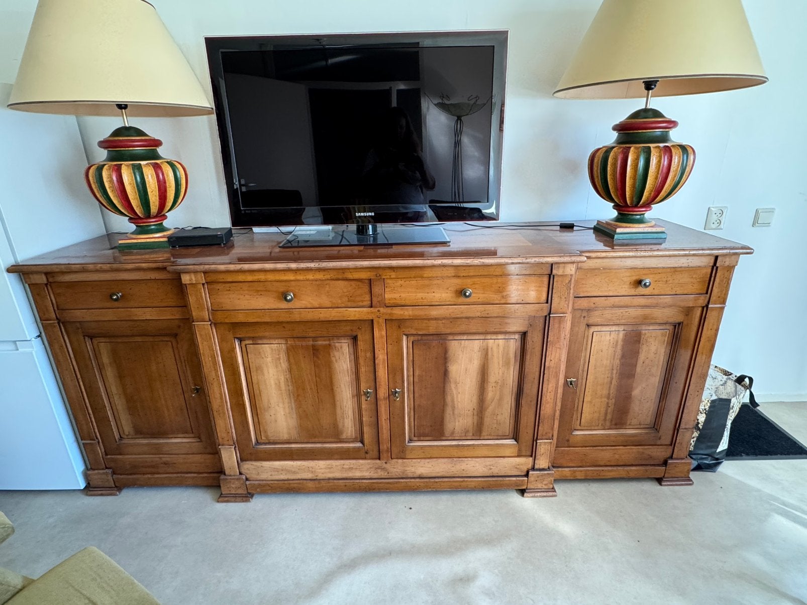 Vintage Klassiek dressoir massief hout, Huis en Inrichting, Kasten | Dressoirs, Ophalen, Gebruikt, Klassiek, 200 cm of meer