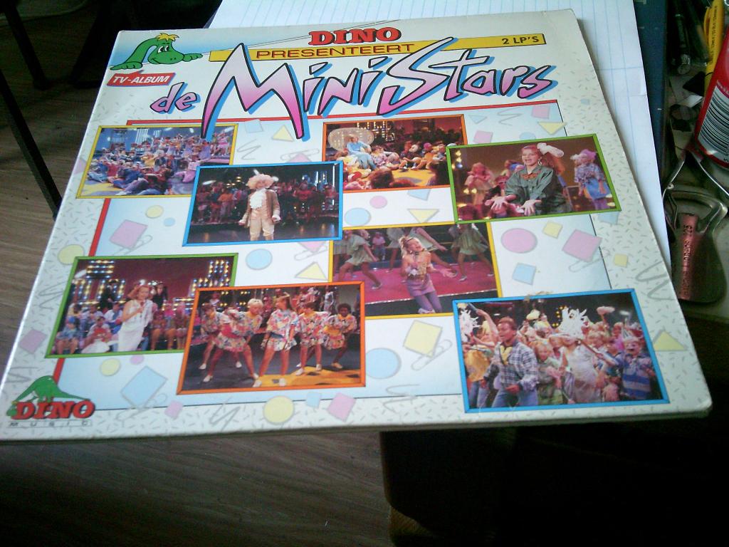 DINO PRESENTEERT DE MINISTARS LP DE MINISTARS, 1980 - 1989, Ophalen of Verzenden, Zo goed als nieuw, Levenslied of Smartlap