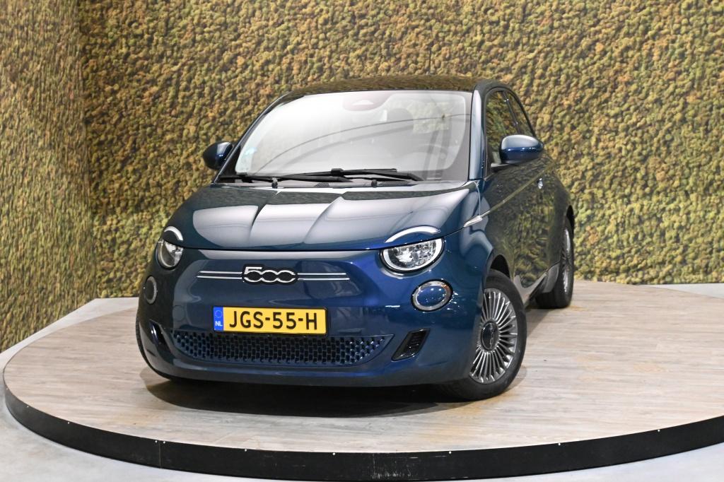 Fiat 500 Icon 42 kWh | Panorama | Carplay | PDC (bj 2021), Auto's, 118 pk, 1265 kg, Geïmporteerd, Te koop