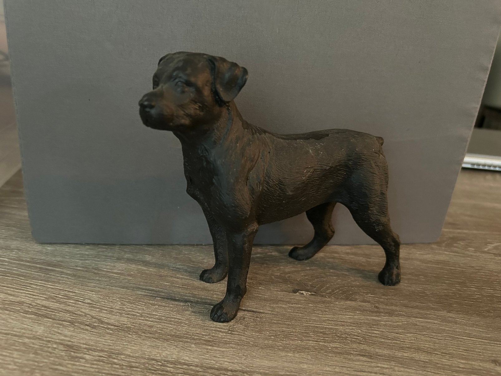 Beeld of beeldje / hond zwart, Ophalen of Verzenden