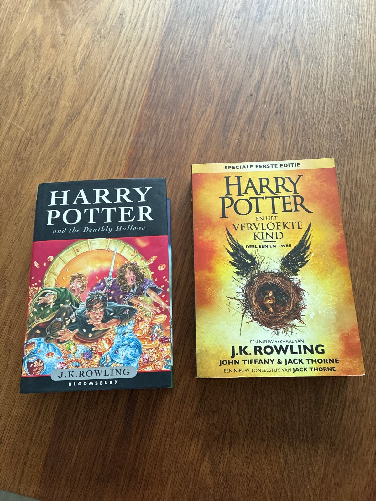 Harry Potter boeken: Deathly Hallows & Vervloekte Kind, Ophalen, Zo goed als nieuw